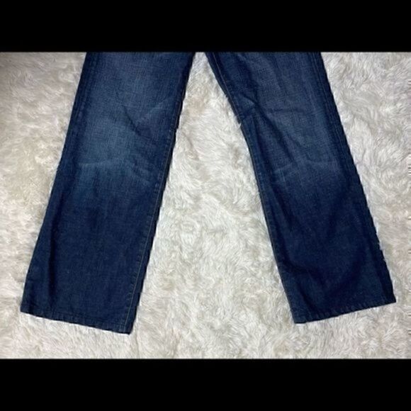 EUC Women’s 7 for All Mankind Straight Leg Jeans size 30 - Picture 2 of 9